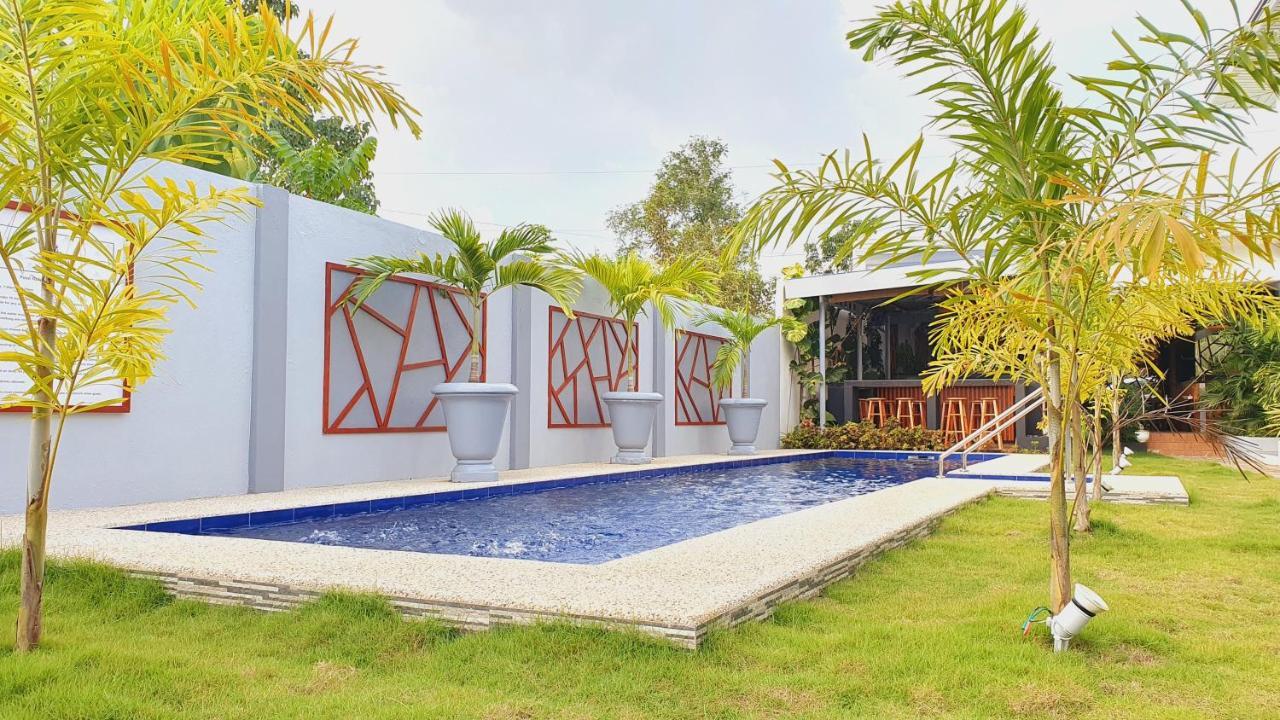 Sapphire Boutique Resort Panglao Exteriör bild